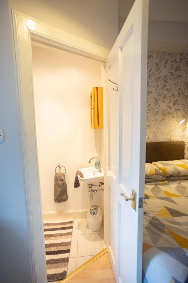 Sandgate 2-Bed Apartment In Ayr Central Location Esterno foto