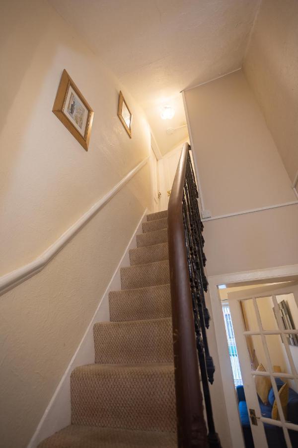 Sandgate 2-Bed Apartment In Ayr Central Location Esterno foto